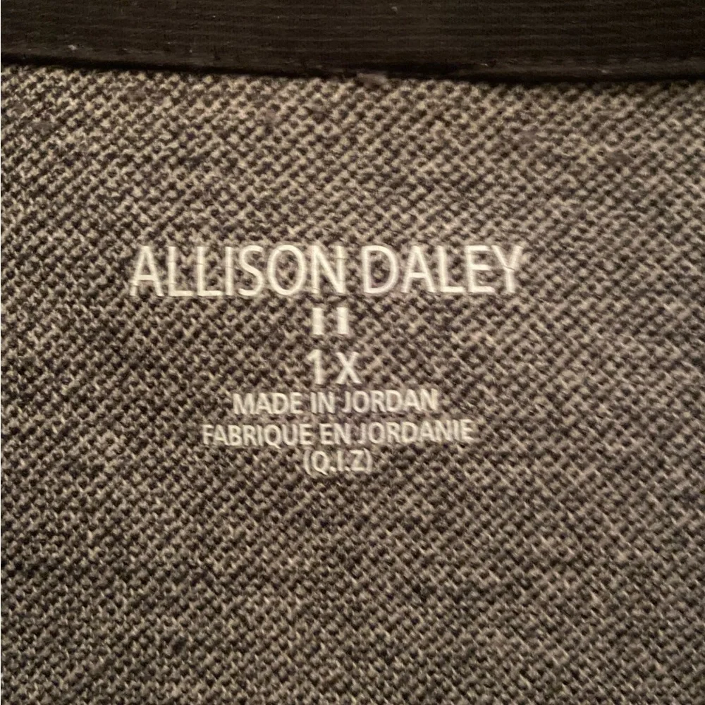 Allison Daley jacket - Picture 4 of 9